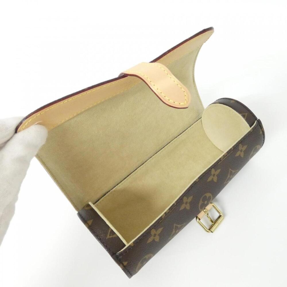 LOUIS VUITTON Authentic Brown Monogram Pouch - Picture 7 of 7